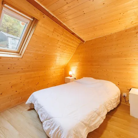 Les Petits Loups - Proche Station De *